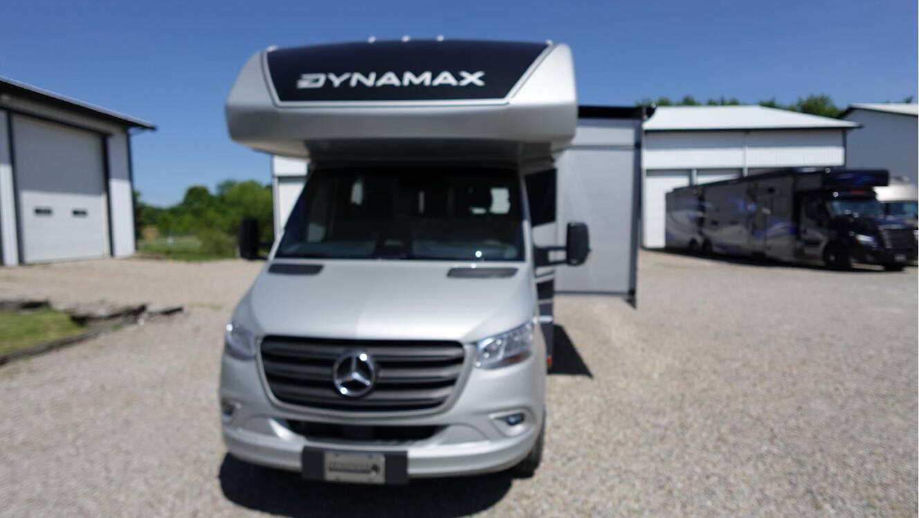 A photo of this 2026 Dynamax ISATA 3 24FW