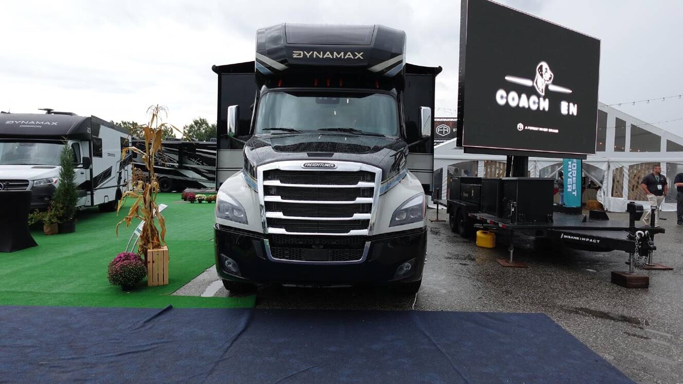 A photo of this 2027 Dynamax GRAND SPORT 45CB
