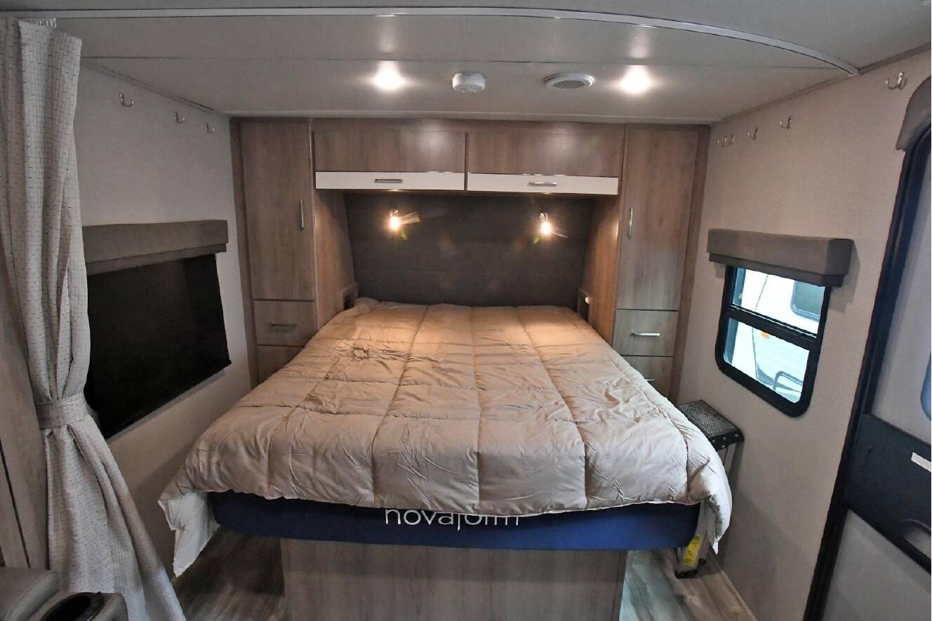 A photo of this 2022 Grand Design IMAGINE XLS 22MLE