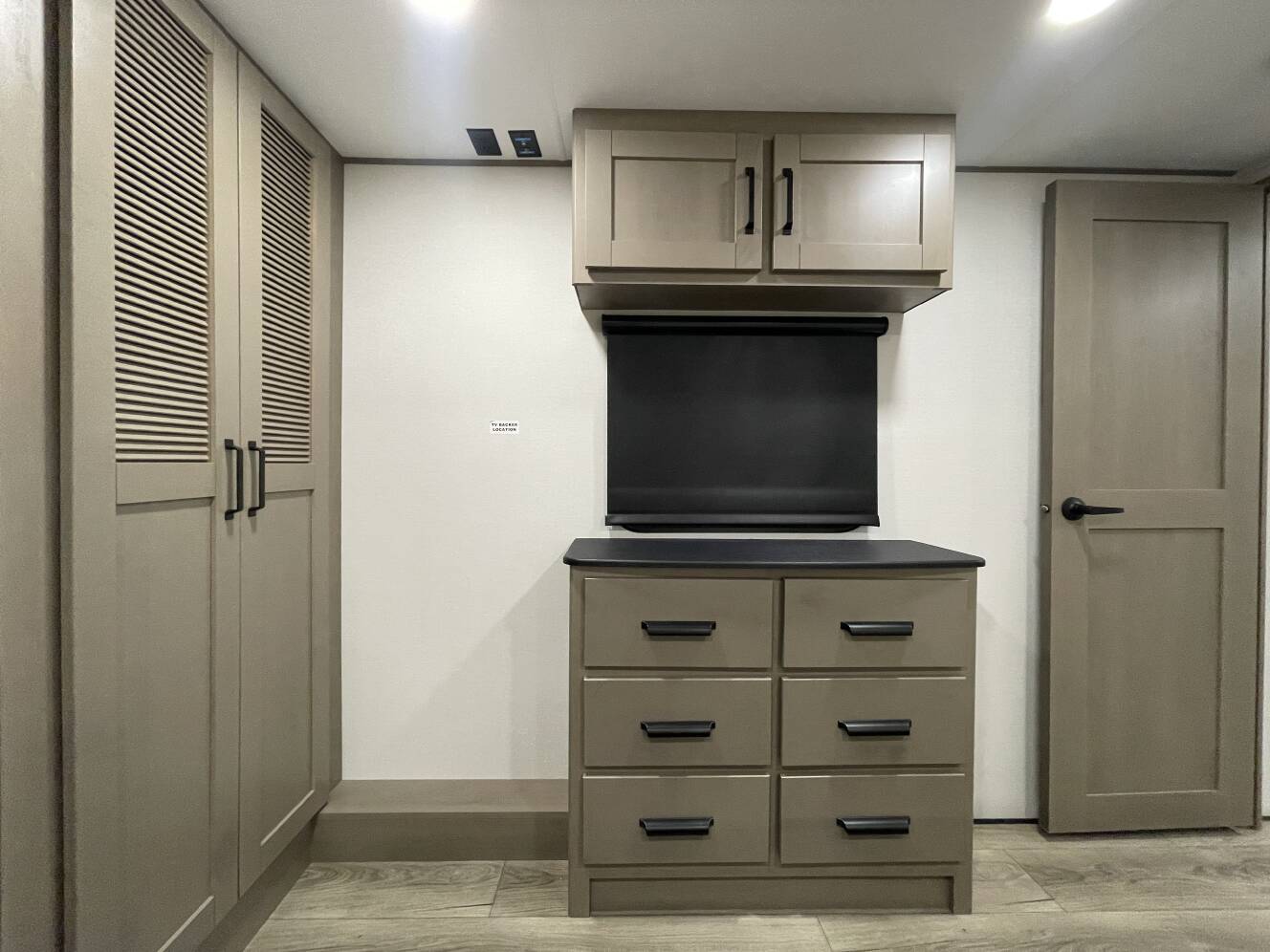 A photo of this 2027 Grand Design Reflection 337RLS