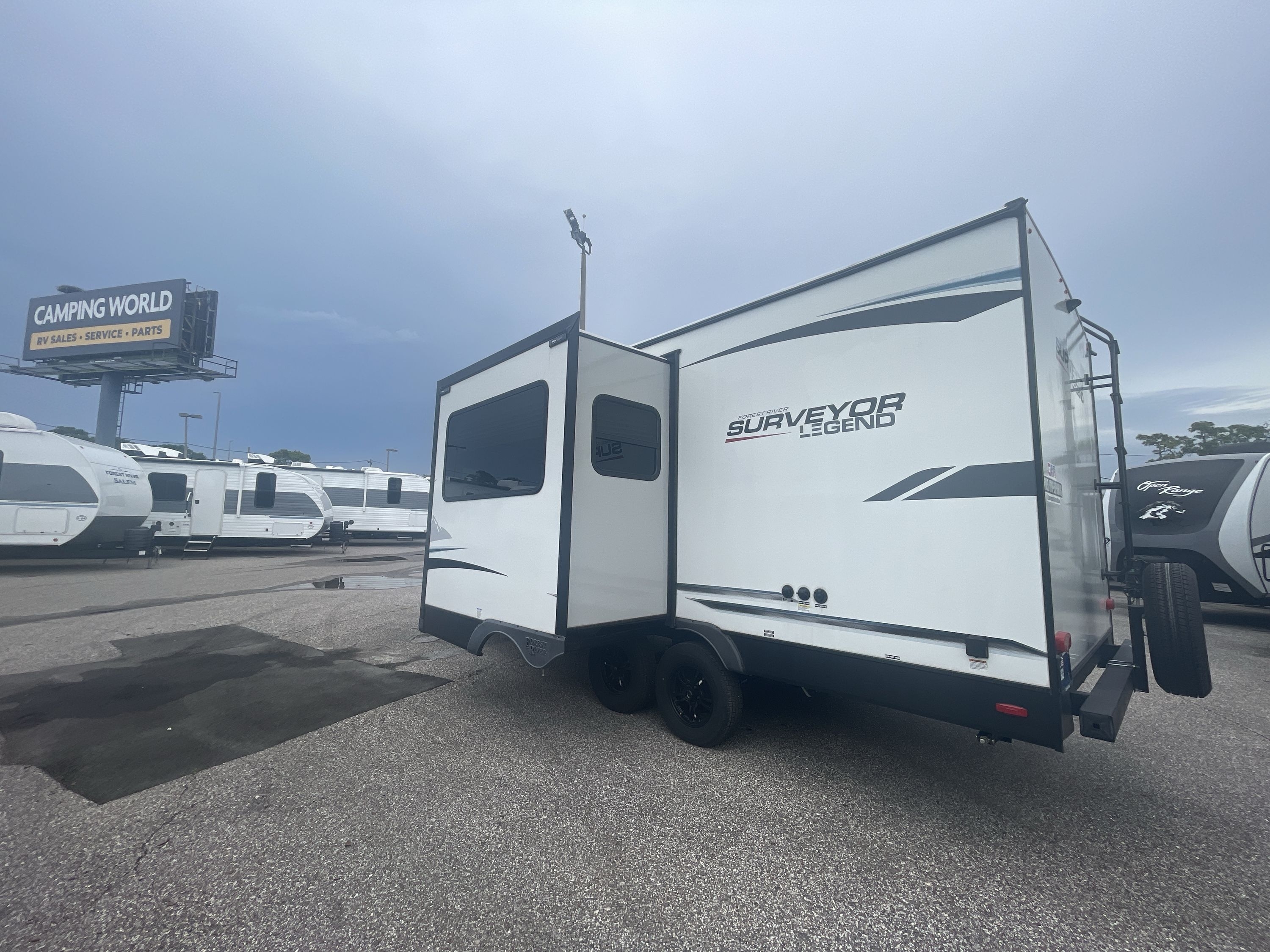 2023 Forest River SURVEYOR 203RKLE in holiday FL