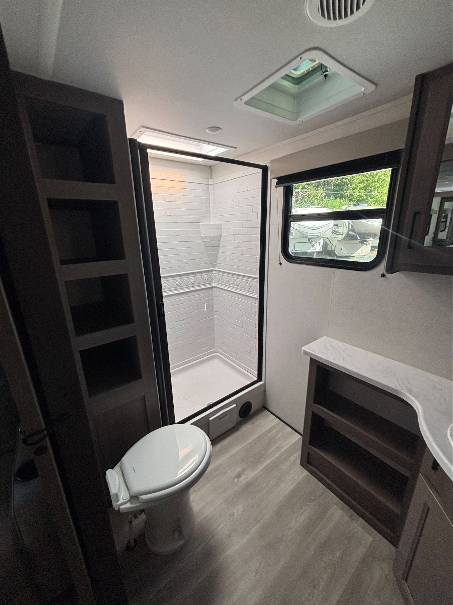 2024 Grand Design TRANSCEND XPLOR 260RB in berkley MA
