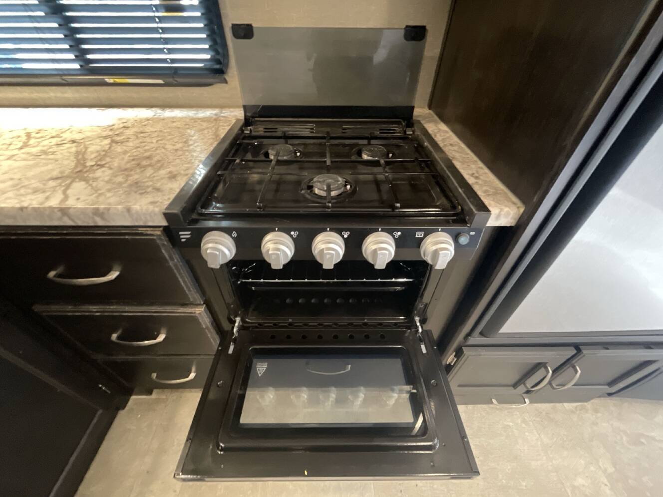 A photo of this 2019 Grand Design IMAGINE 2800BH