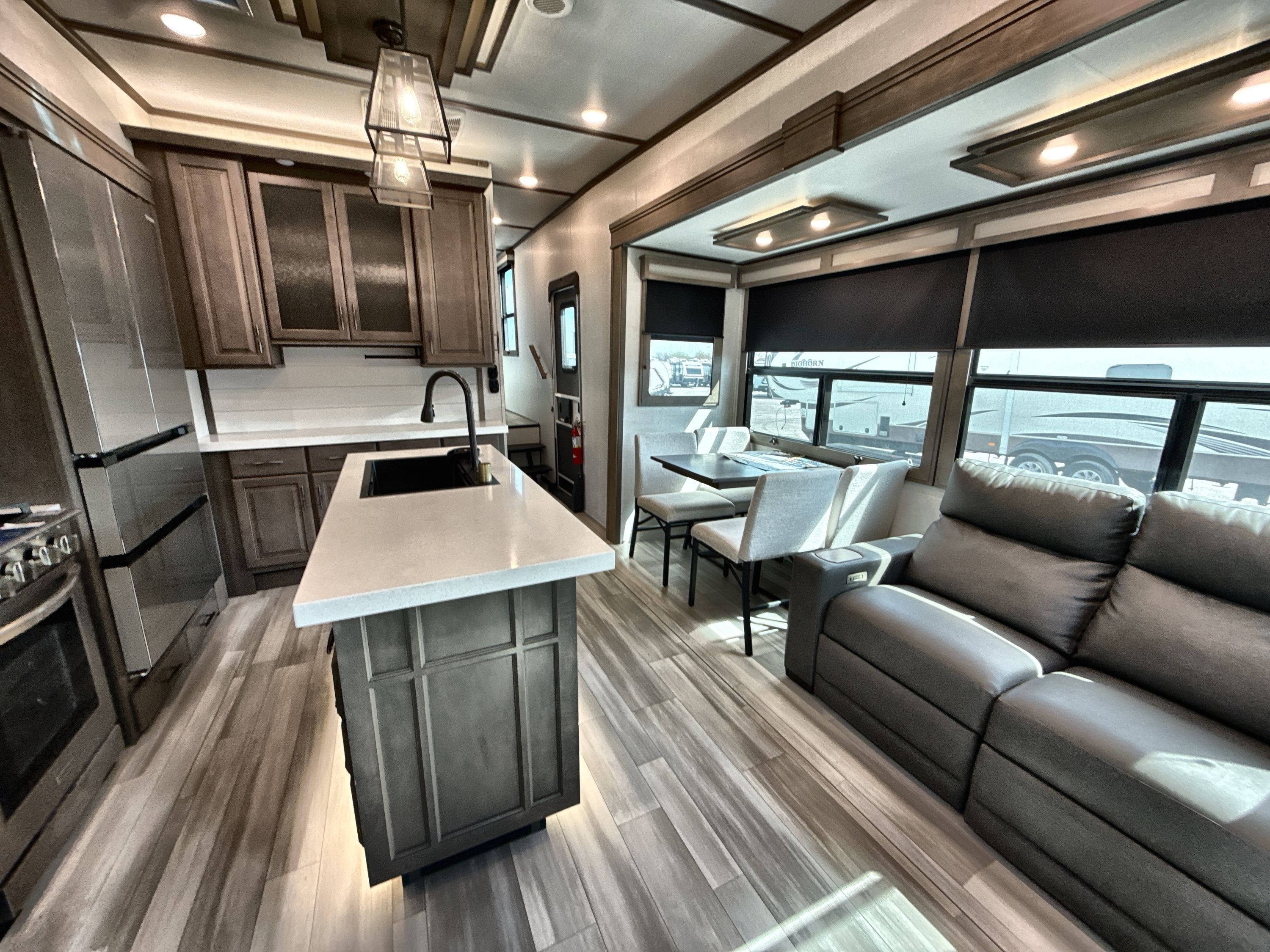 2024 Grand Design SOLITUDE 378MBS in tulsa OK
