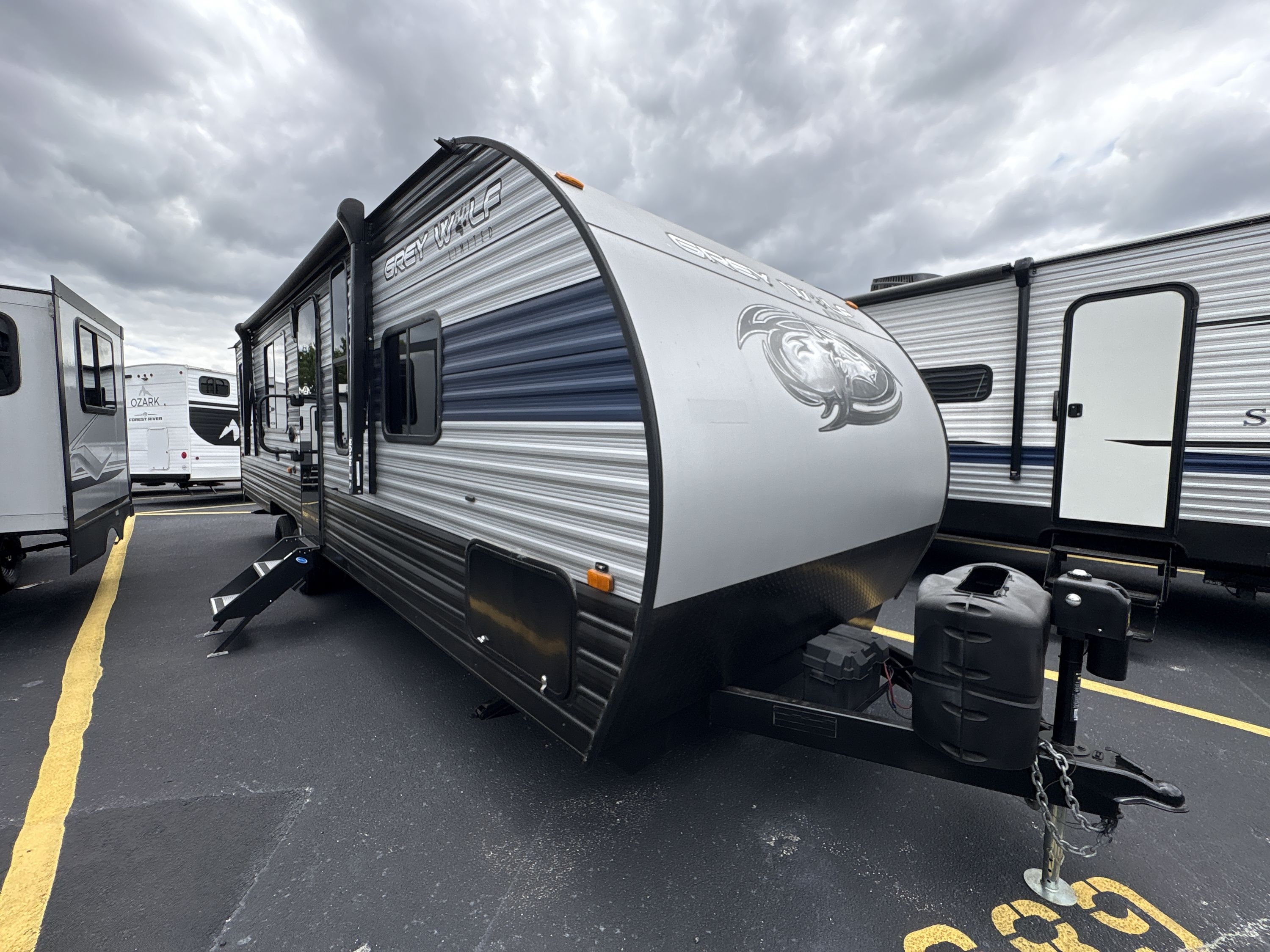 2022 Forest River GREY WOLF 25RRT Travel Trailer Toy Hauler RV