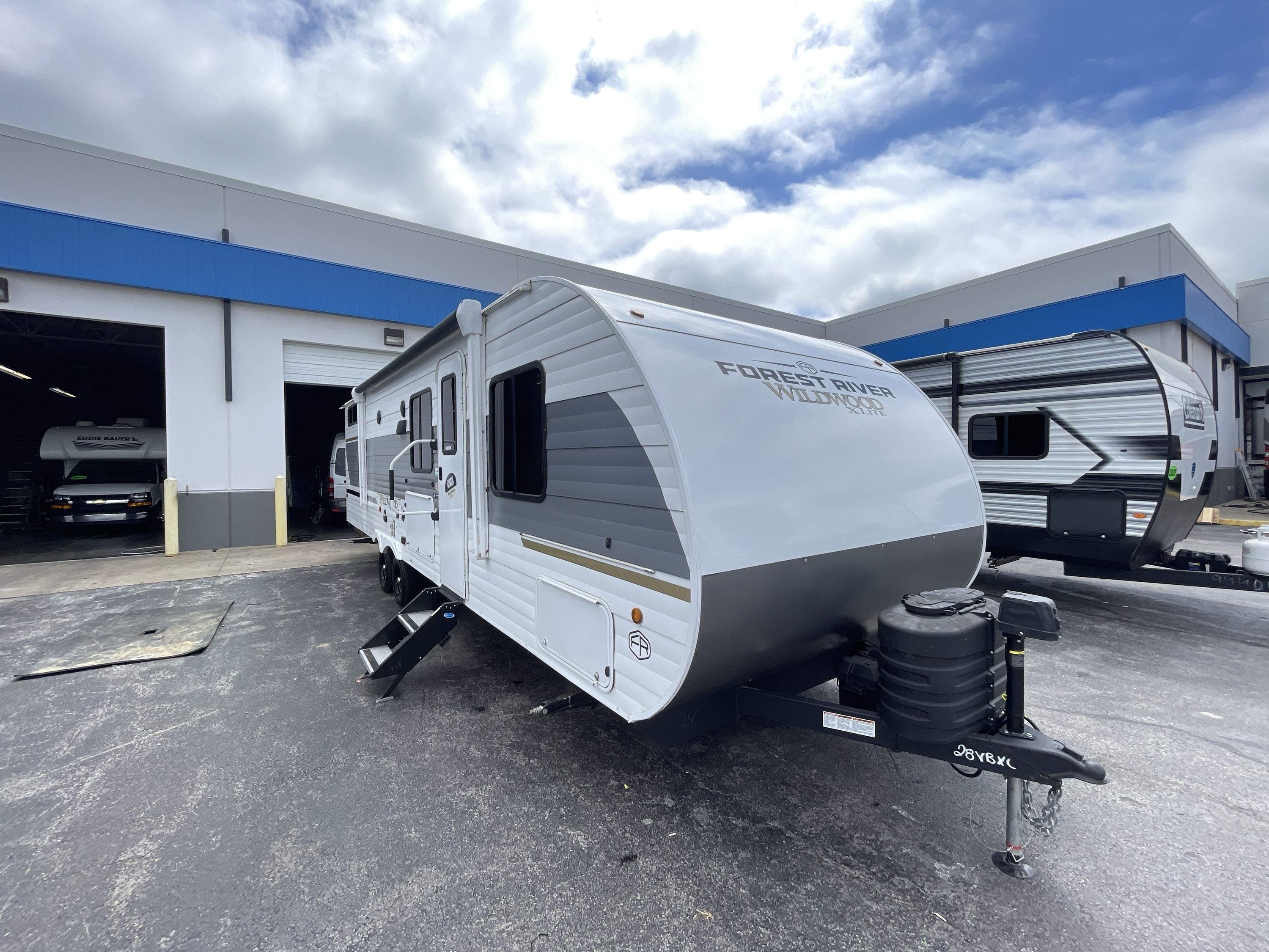 2025 Forest River WILDWOOD X-LITE 28VBXL RV