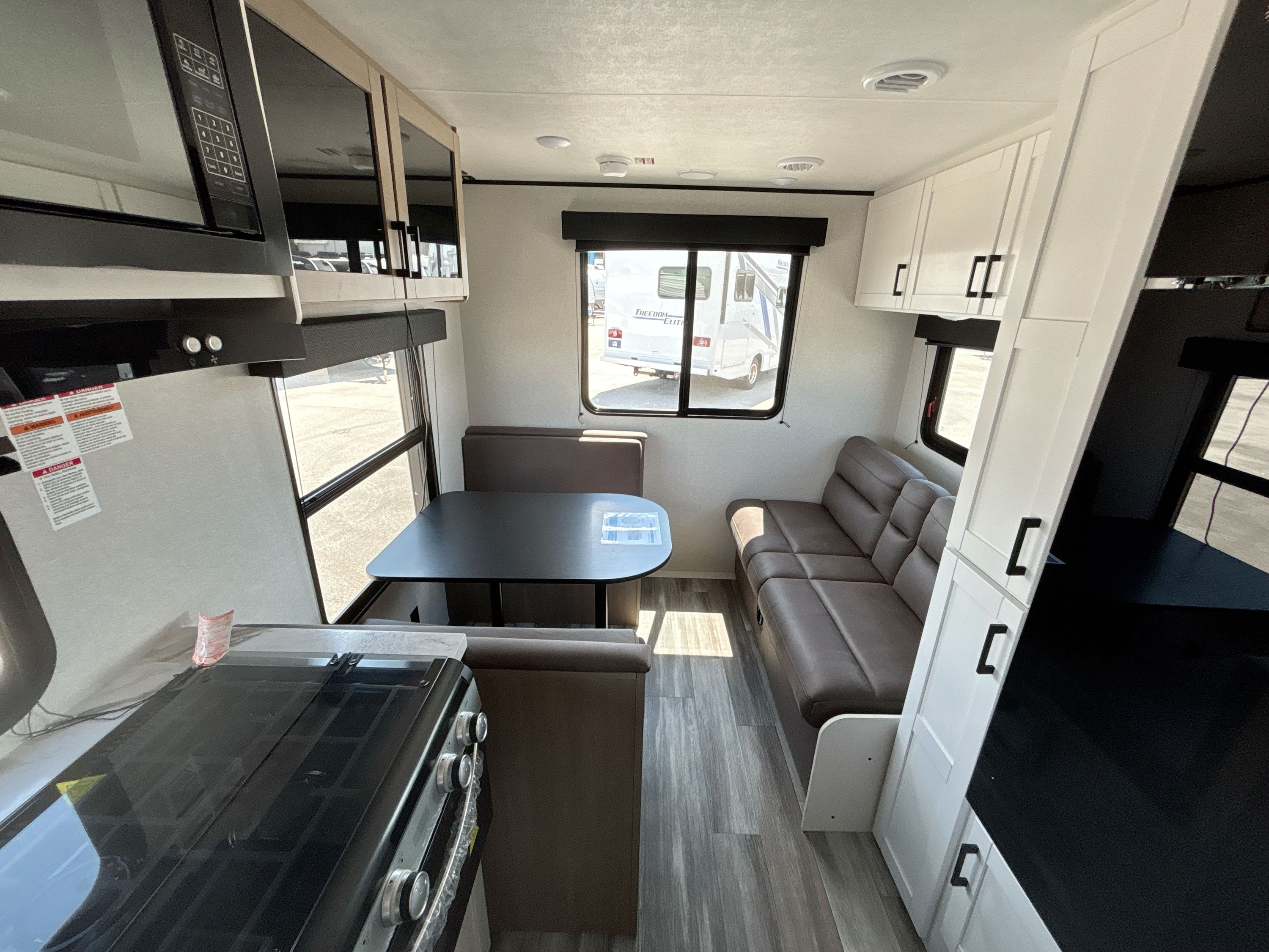 2025 Jayco JAY FLIGHT SLX 210QB in fort pierce FL