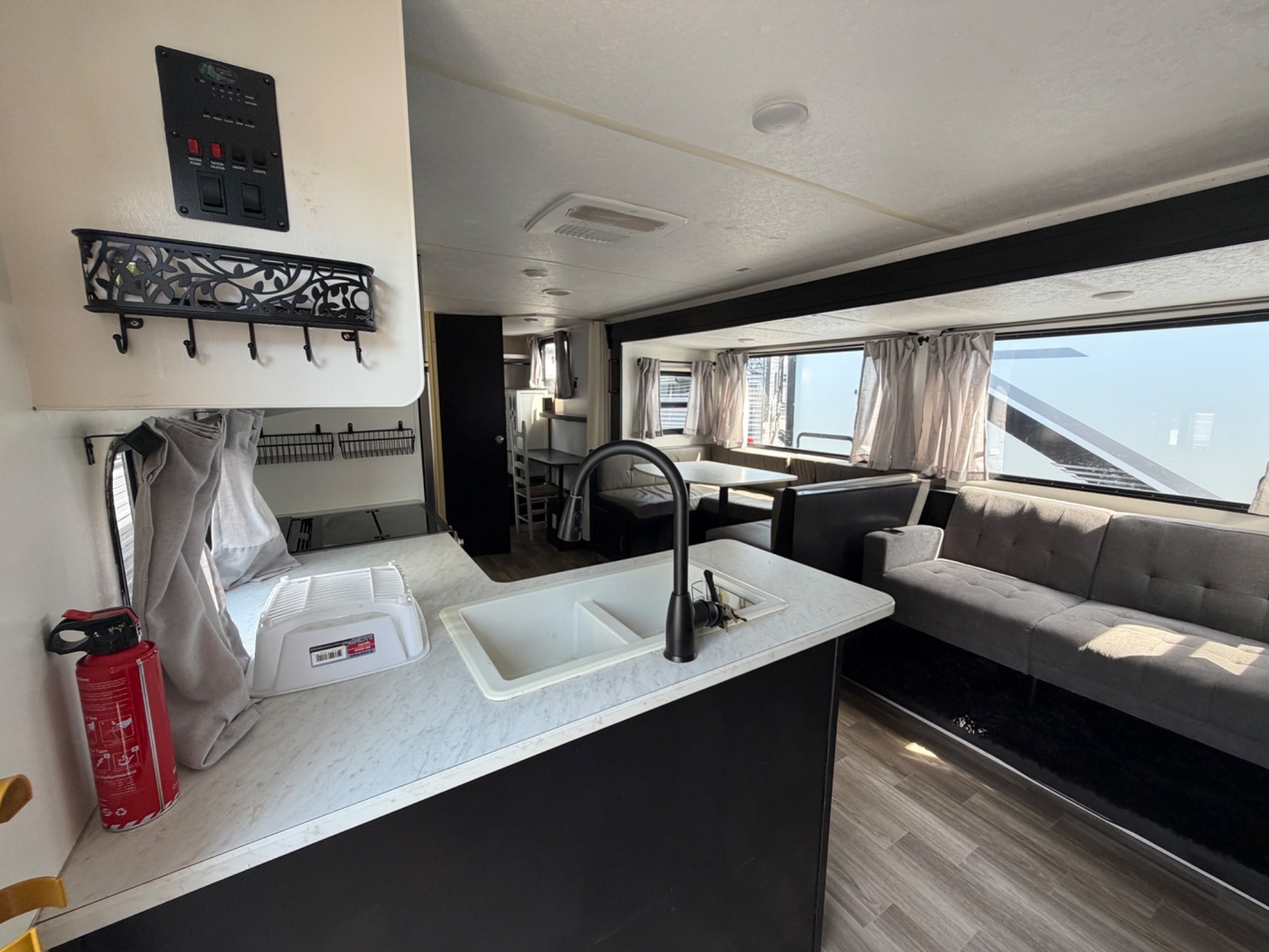 2020 Forest River SALEM CRUISE LITE 263BHXL in newport news VA