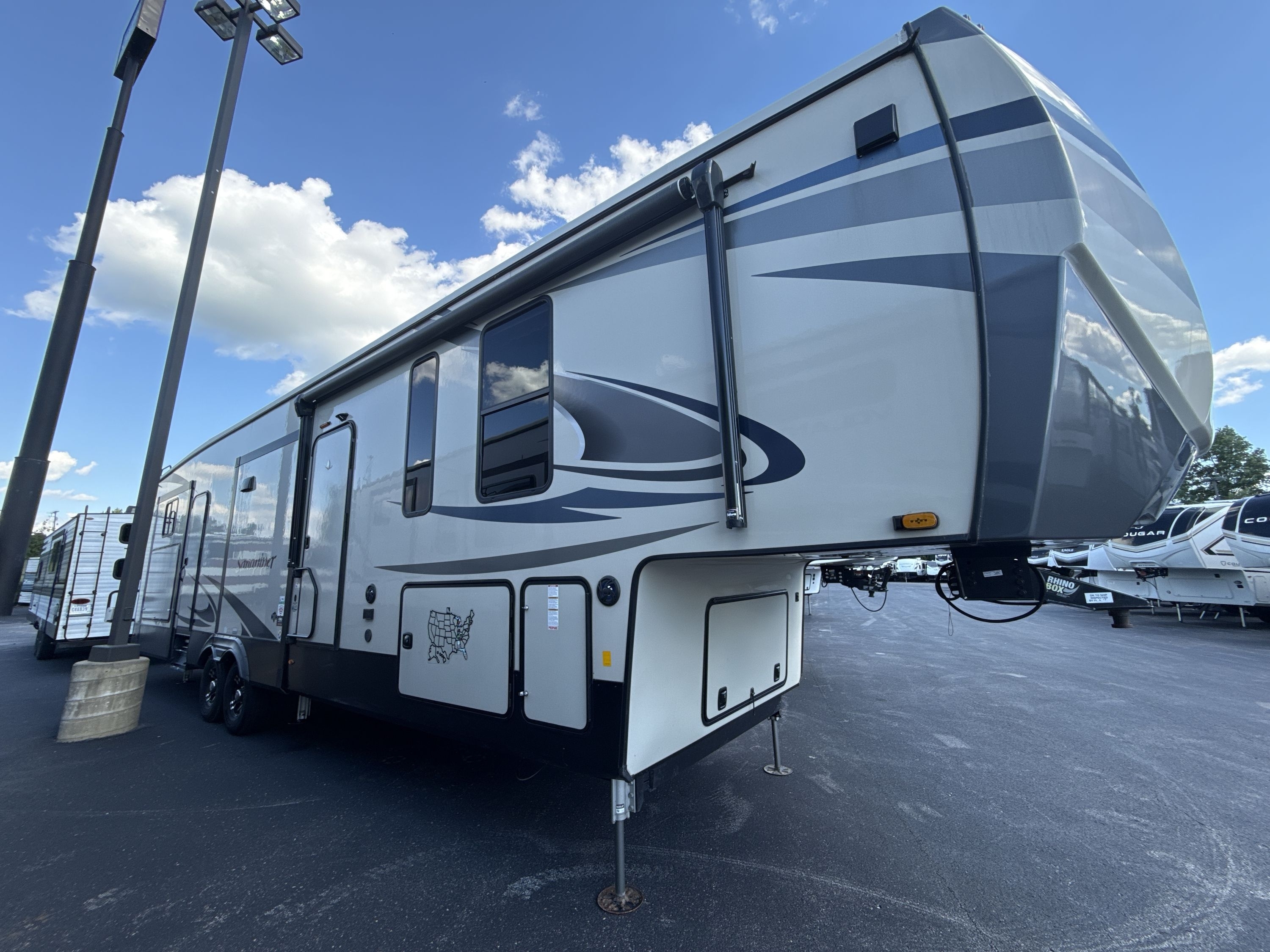 2021 Forest River SANDPIPER 384QBOK in georgetown KY