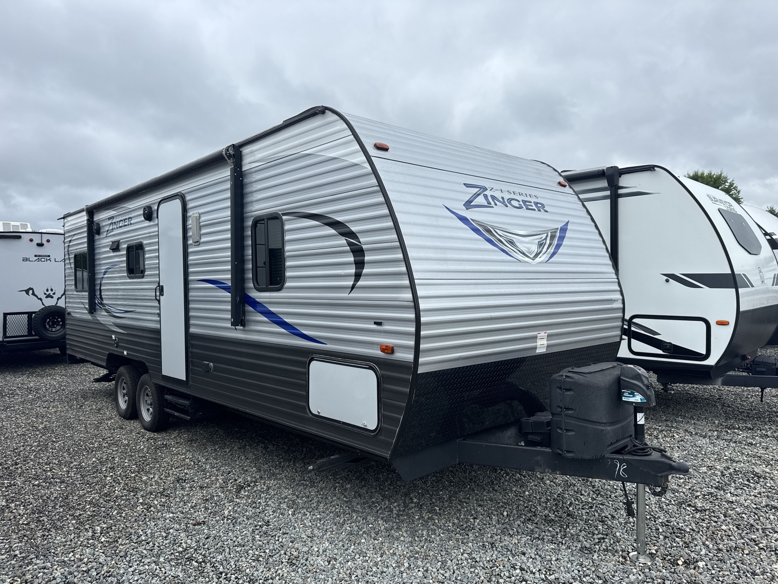 2018 Crossroads Z-1 248RR Travel Trailer Toy Hauler RV