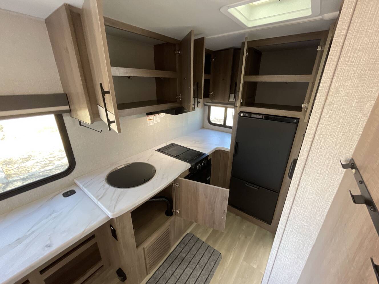 A photo of this 2024 Grand Design IMAGINE AIM 16BL