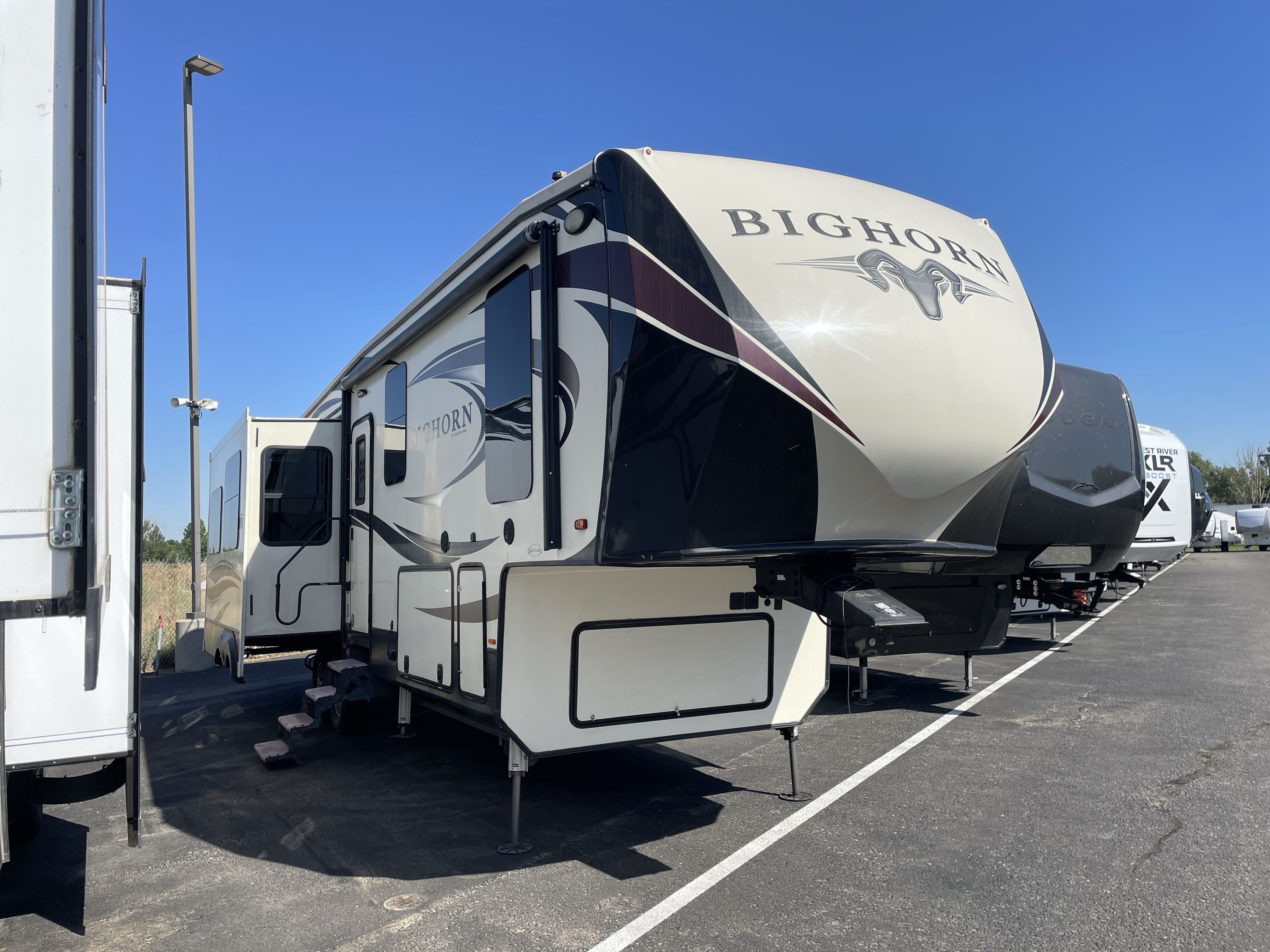 2018 Heartland BIGHORN 3270RS in meridian ID