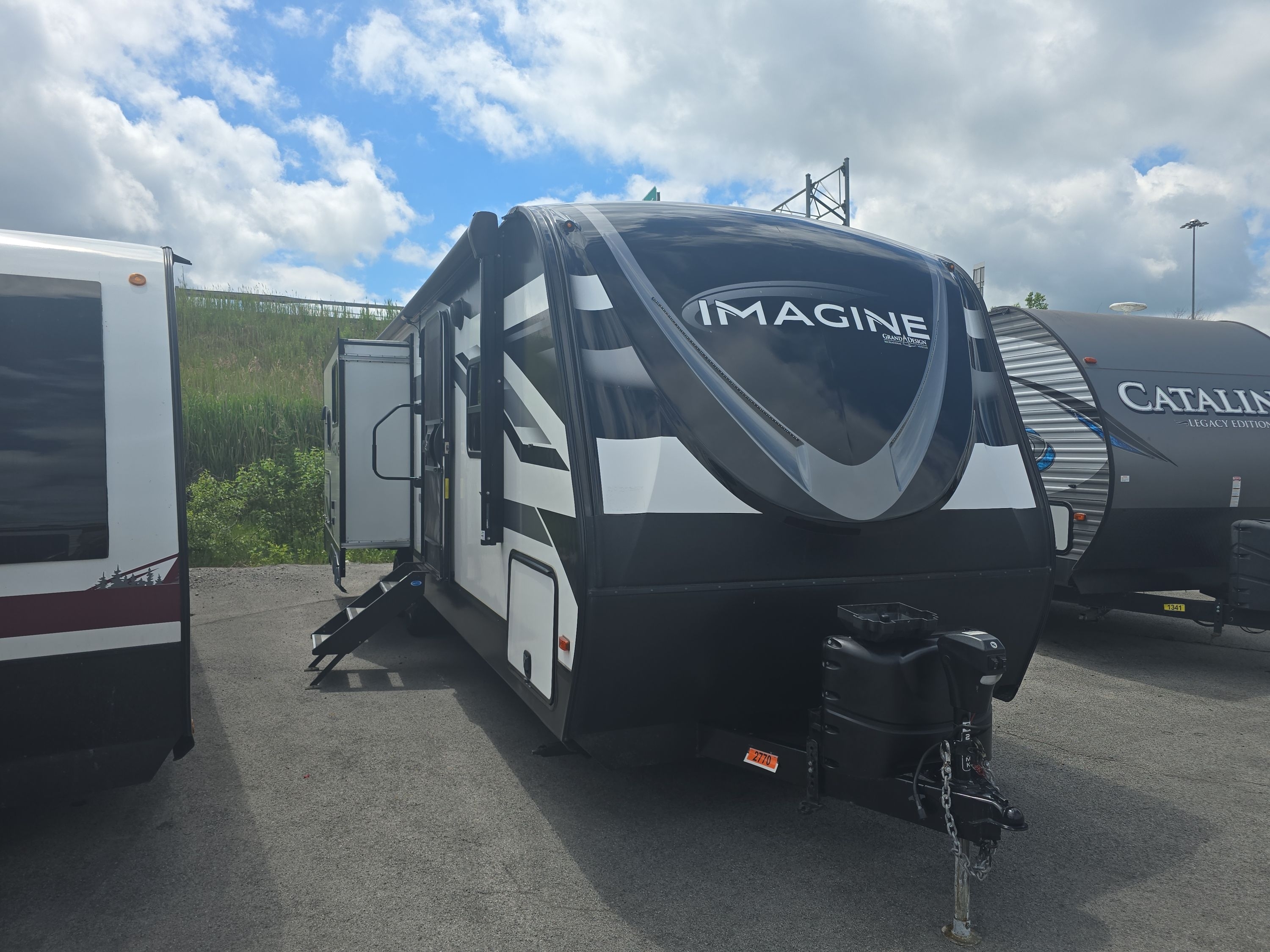 2022 Grand Design IMAGINE 2670MK in syracuse NY