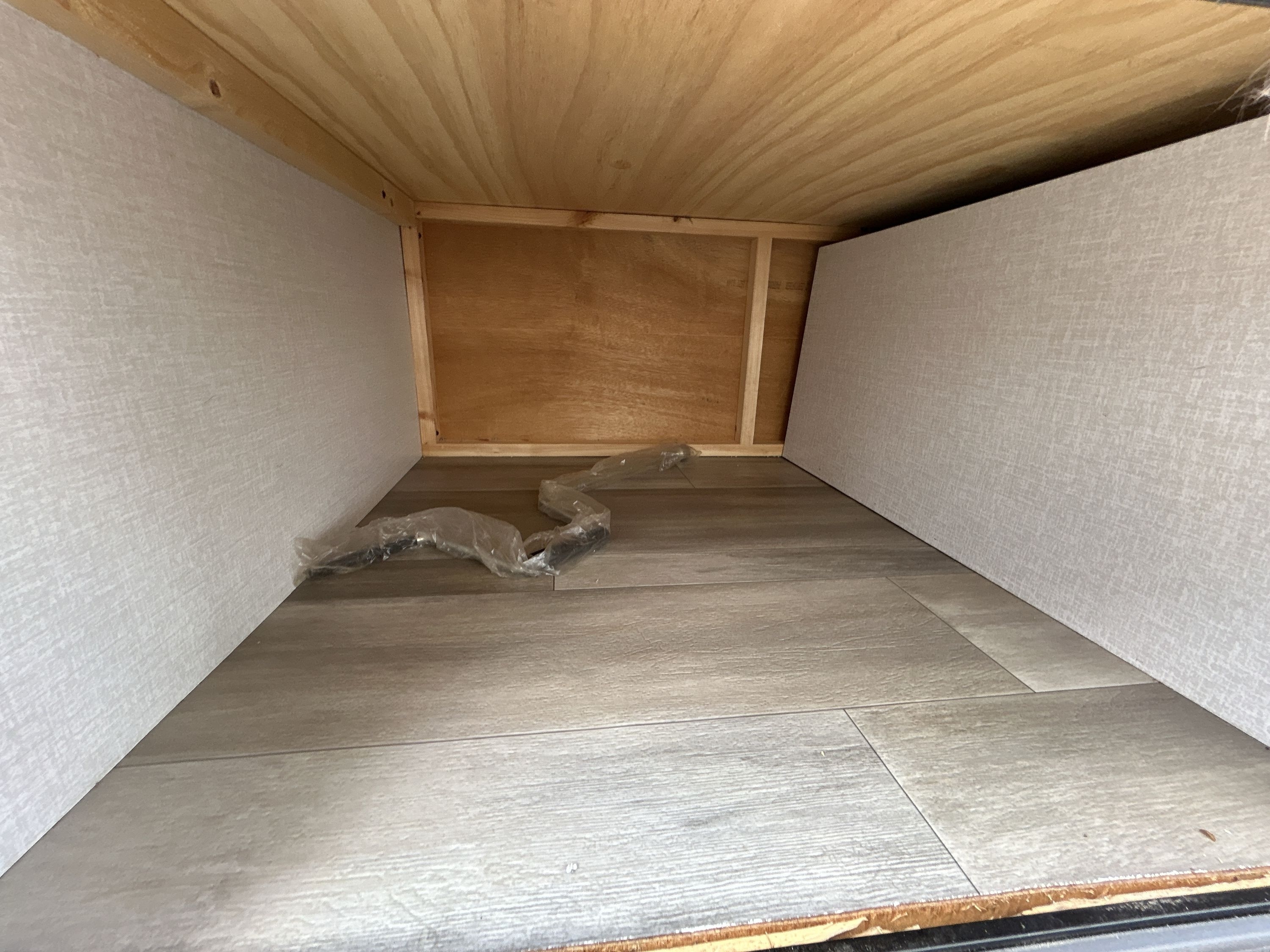 2022 Coachmen VIKING EXPRESS 9.0 in greenfield IN