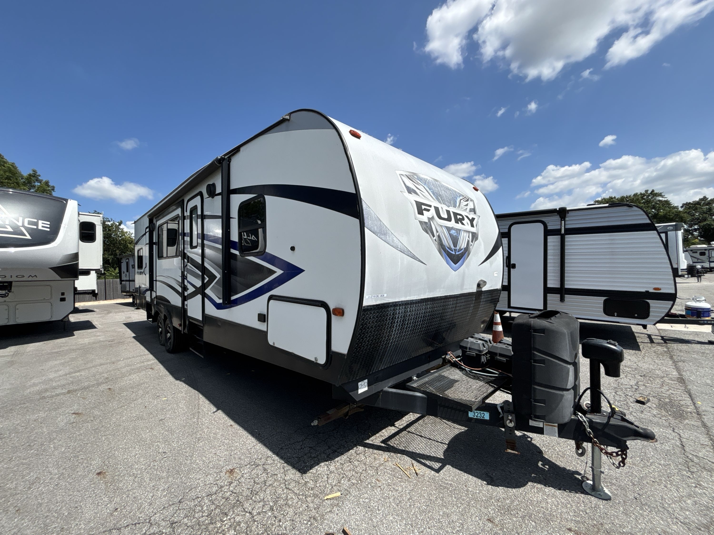 2018 Prime Time FURY 3110 Travel Trailer Toy Hauler RV