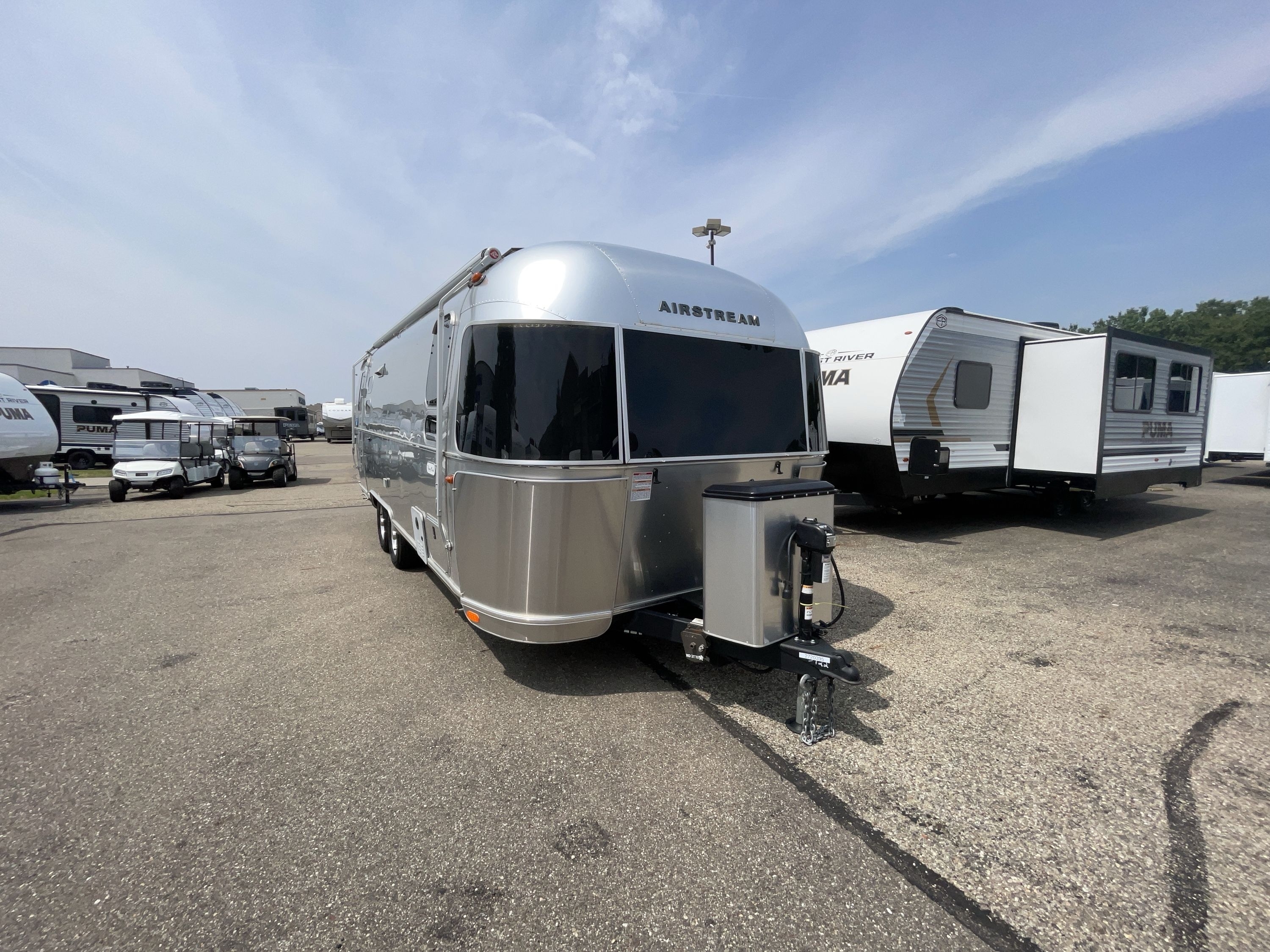 2024 Airstream FLYING CLOUD 25FB QUEEN in akron OH