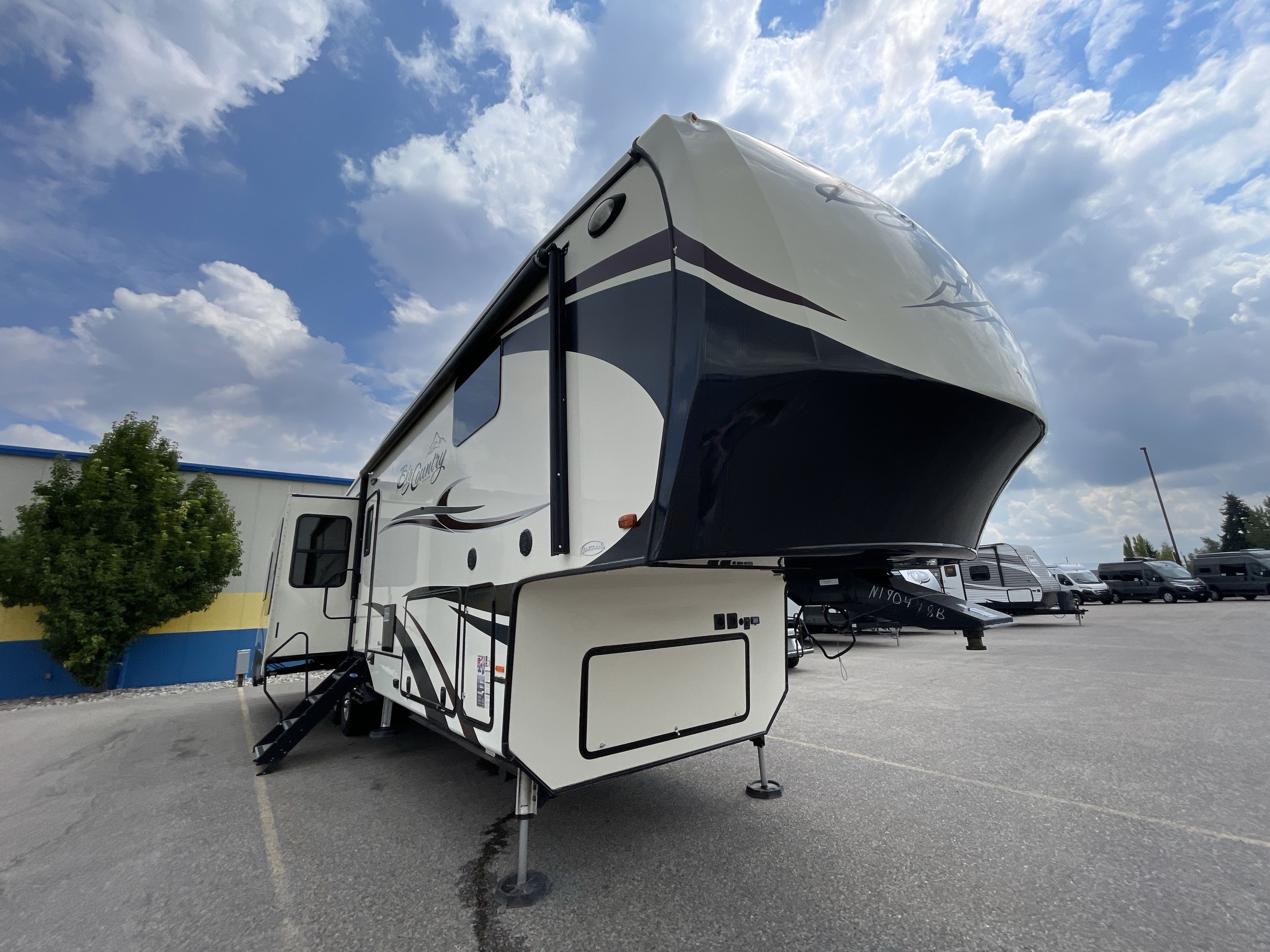 2017 Heartland BIG COUNTRY 3560SS in idaho falls ID
