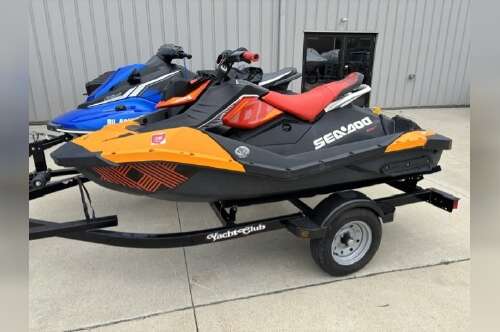 2019 Sea-Doo Spark Trixx 2up iBR + Sound System in huron OH