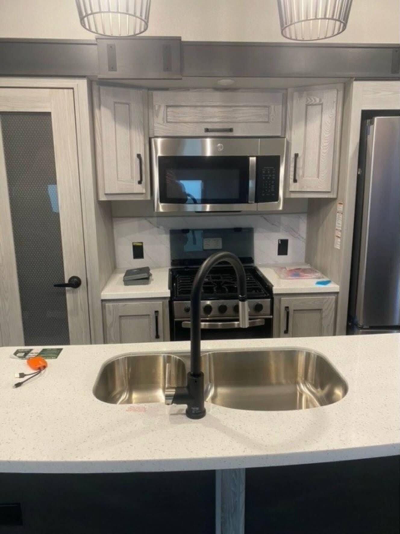 A photo of this 2022 Keystone MONTANA HIGH COUNTRY 331RL