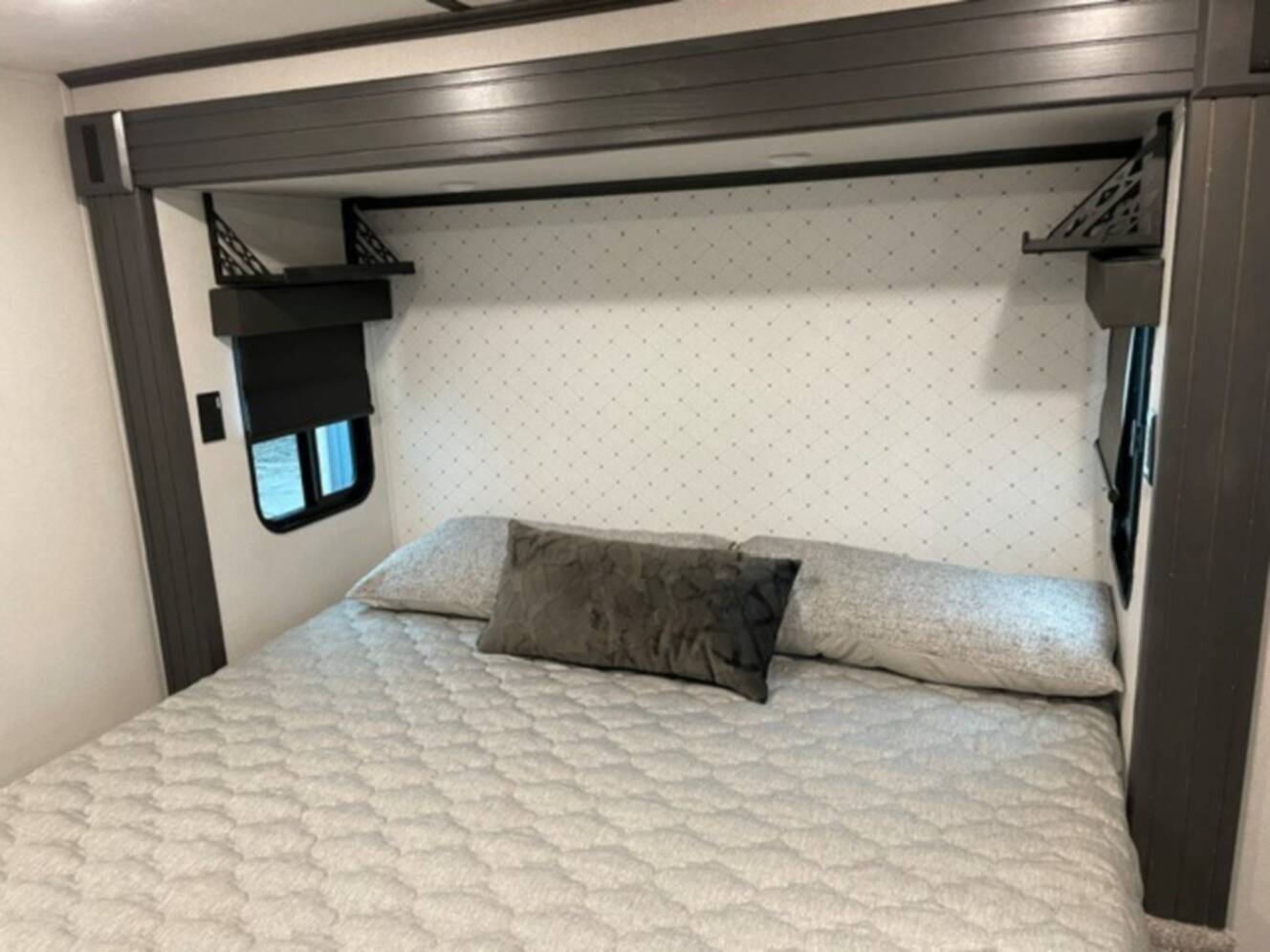 A photo of this 2022 Keystone MONTANA HIGH COUNTRY 331RL