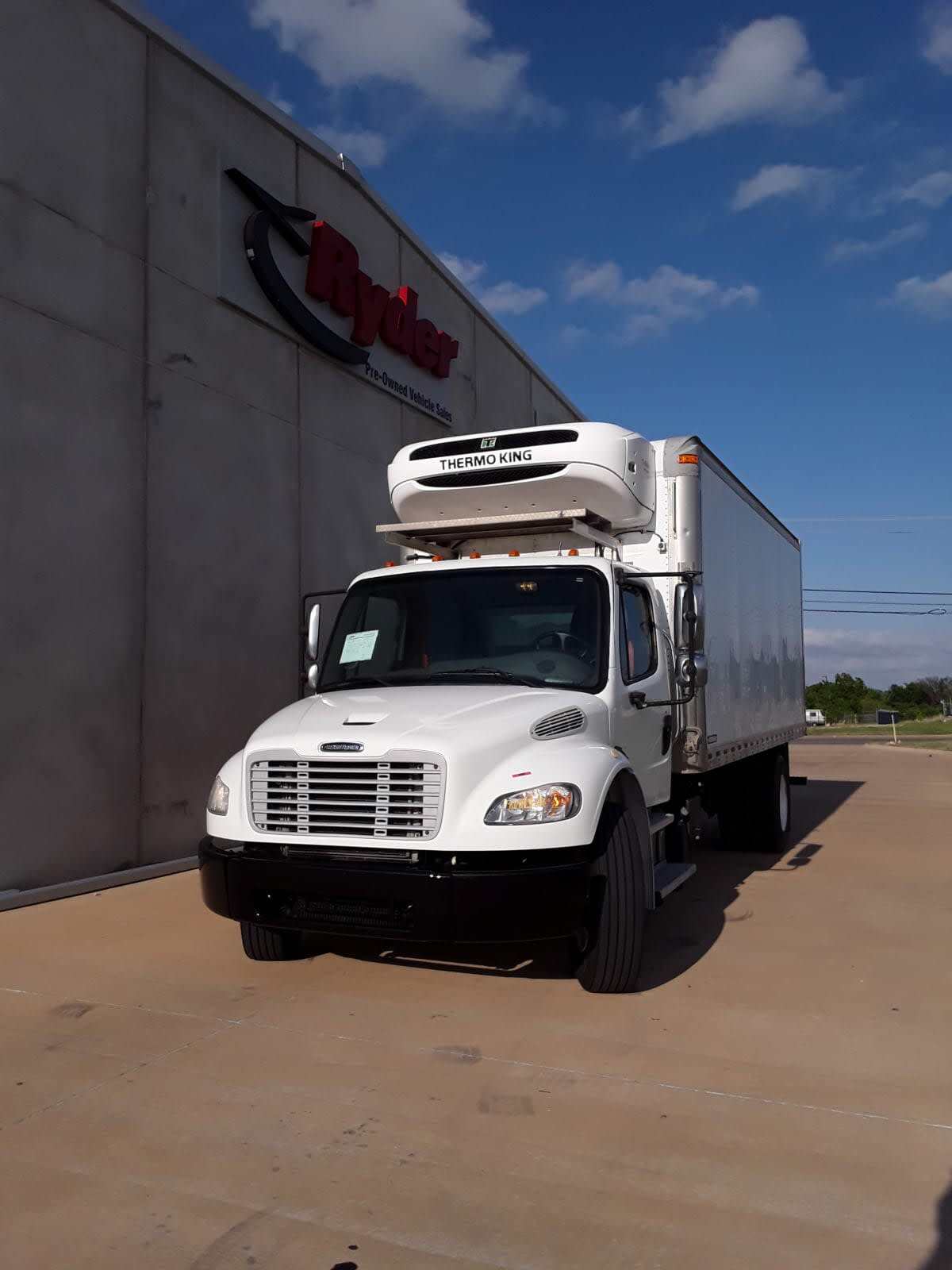 2019 FREIGHTLINER BUSINESS CLASS M2 106 in Oklahoma City, OK