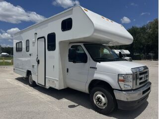 2021 WINNEBAGO MINNIE WINNIE