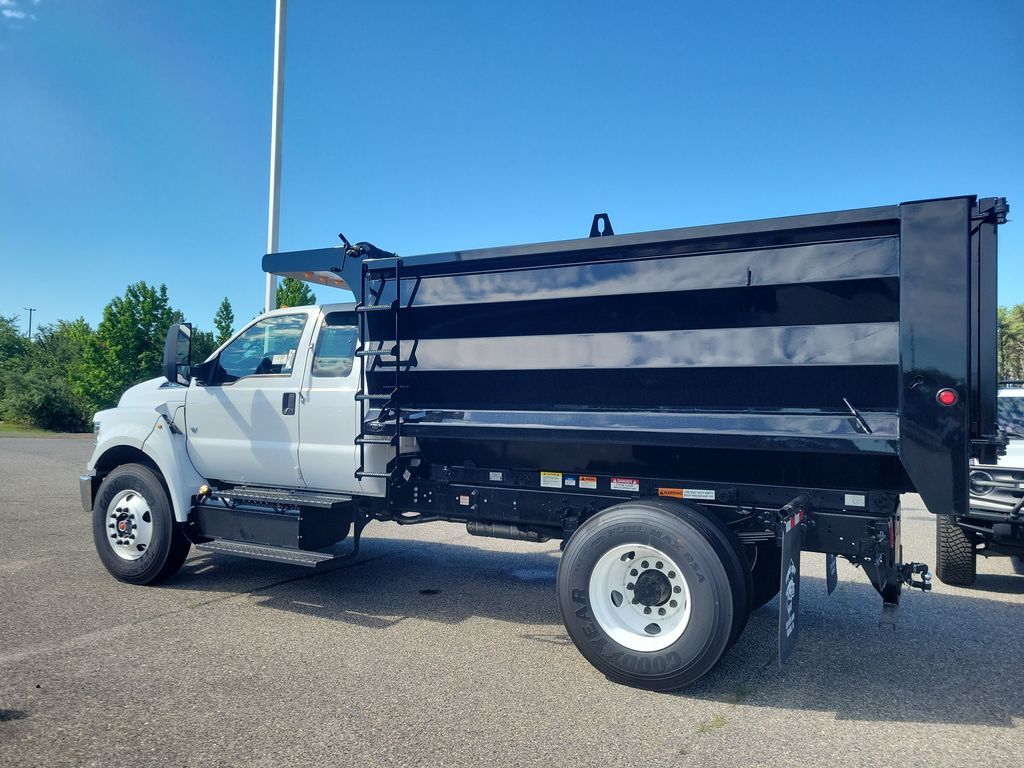 2027 FORD F650 in Manahawkin, NJ