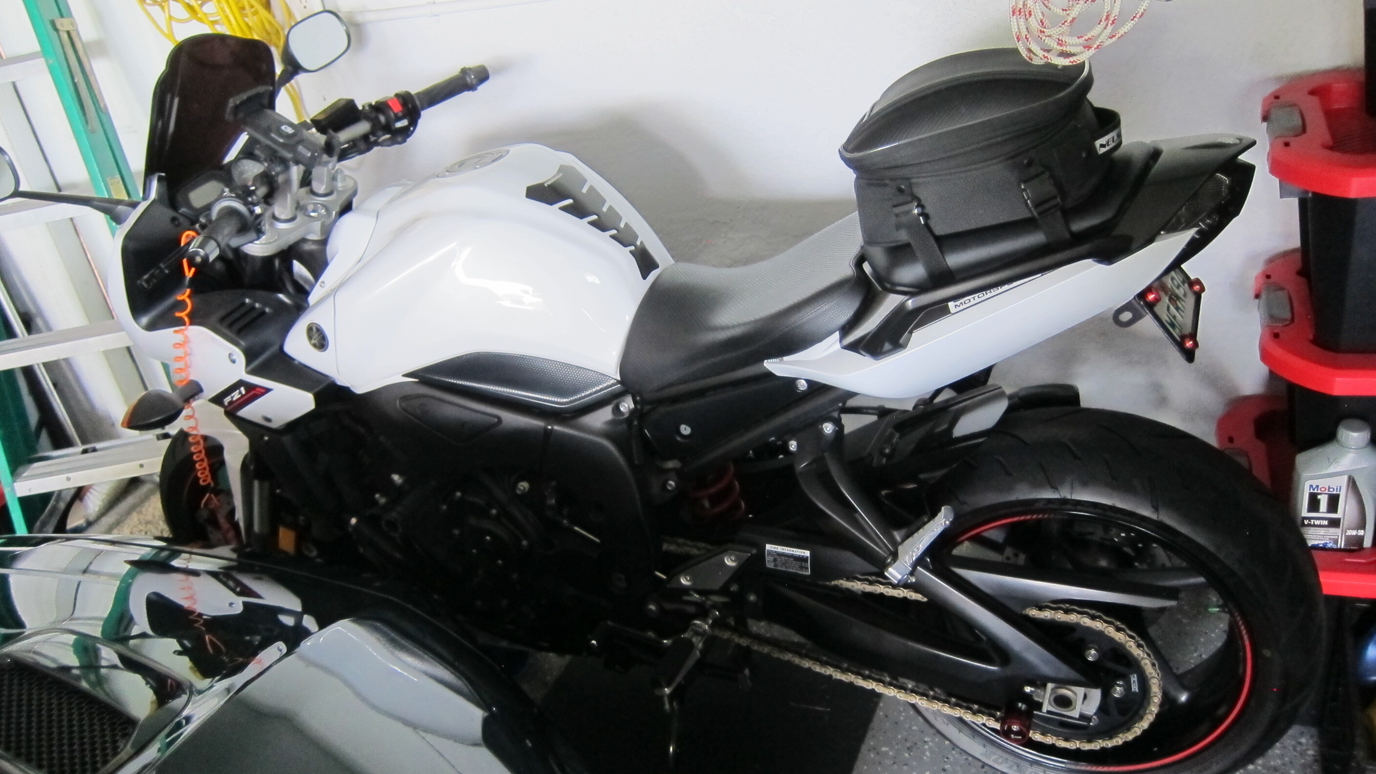 2012 Yamaha FZ1 in fort myers FL