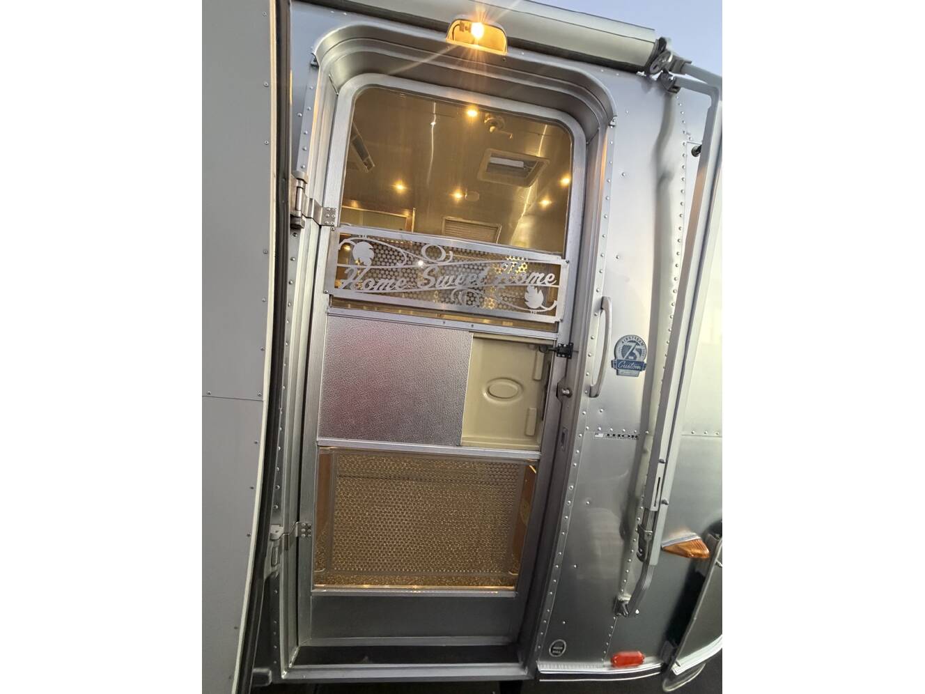 A photo of this 2007 Airstream BAMBI 19CB