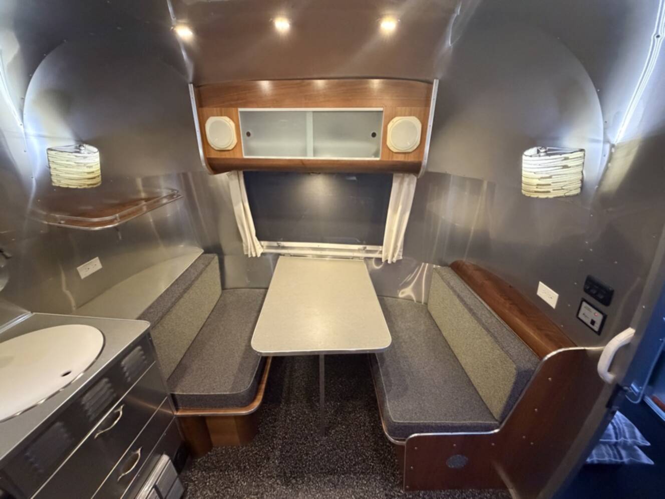 A photo of this 2007 Airstream BAMBI 19CB