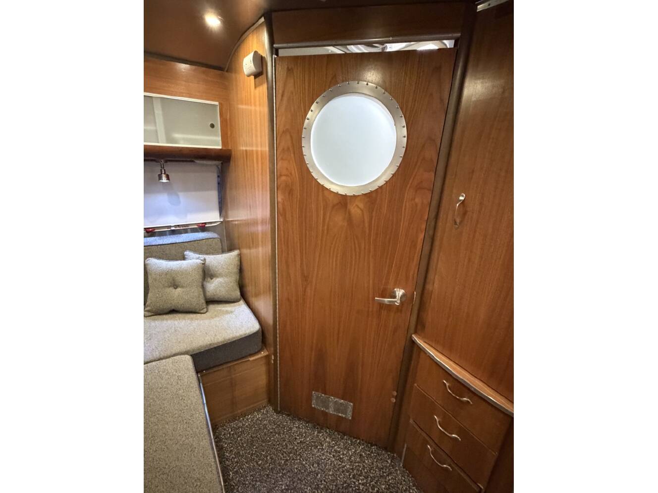 A photo of this 2007 Airstream BAMBI 19CB
