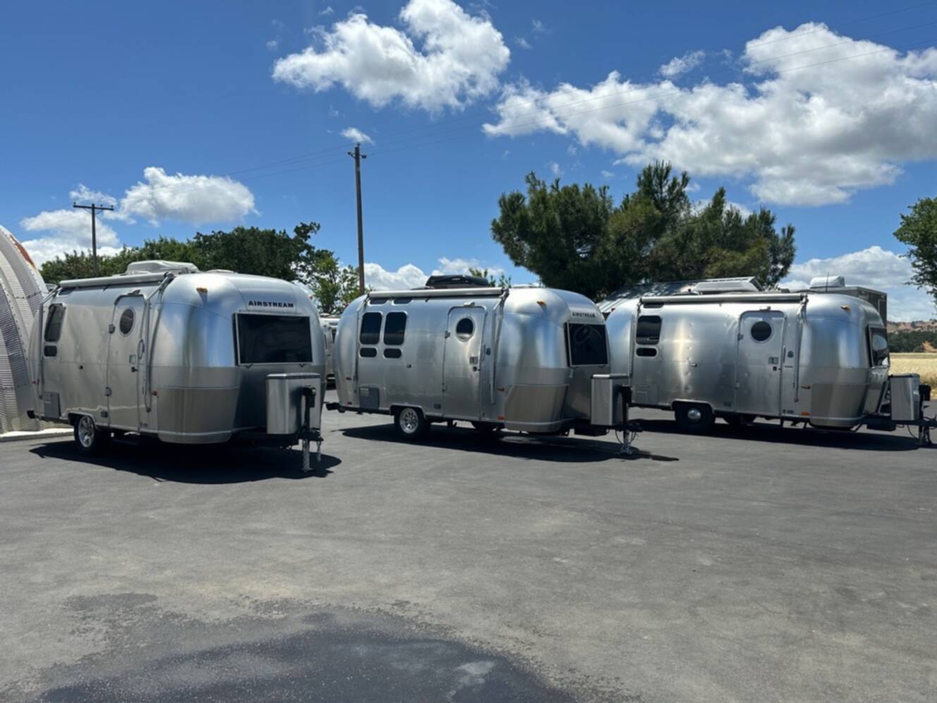 A photo of this 2007 Airstream BAMBI 19CB