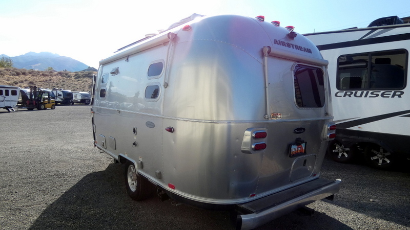 2017 Airstream FLYING CLOUD M-19 in draper UT