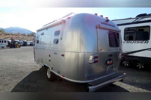 2017 Airstream FLYING CLOUD M-19 in draper UT
