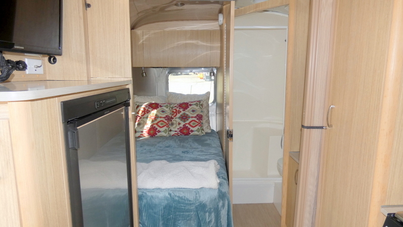 2017 Airstream FLYING CLOUD M-19 in draper UT