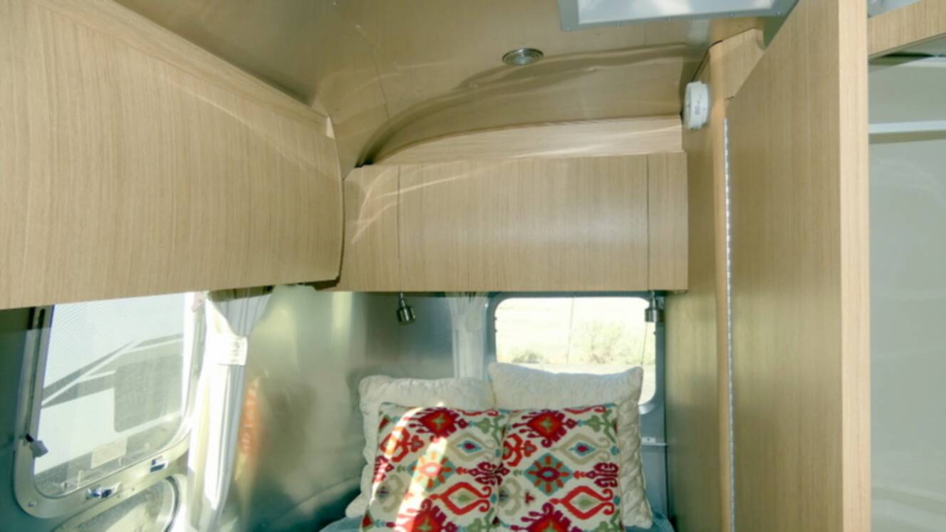 A photo of this 2017 Airstream FLYING CLOUD M-19