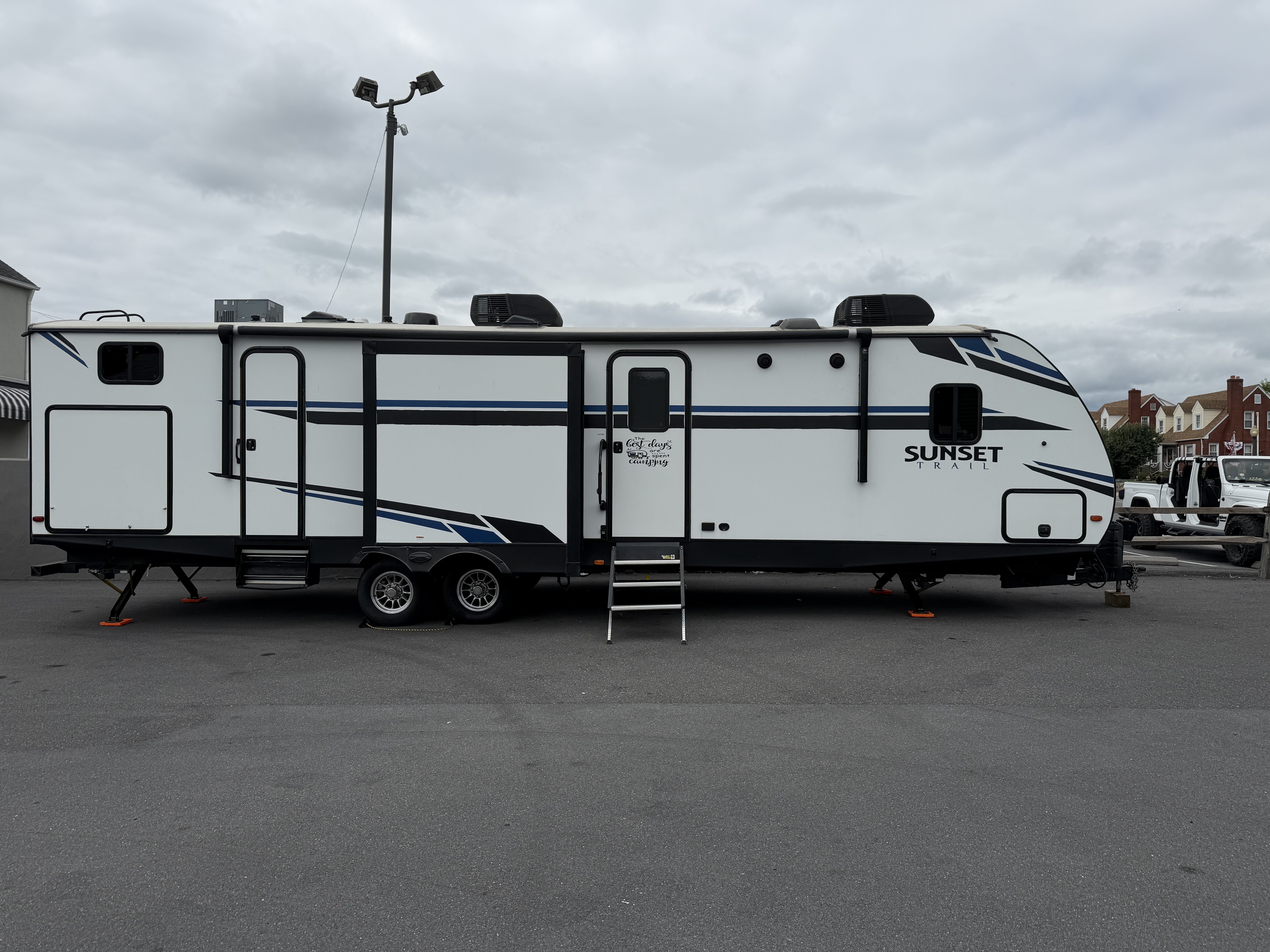 2020 Crossroads SUNSET TRAIL SUPER LITE SS331BH RV