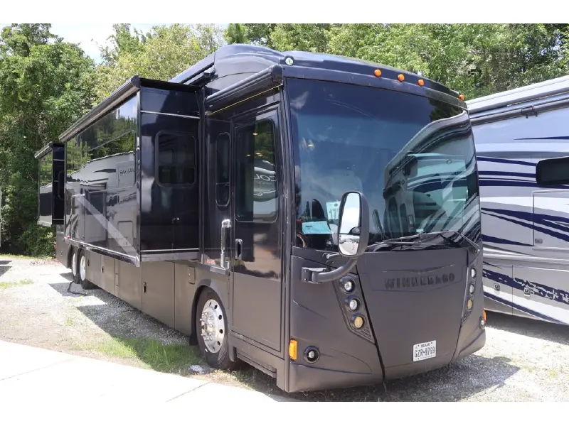 2016 WINNEBAGO