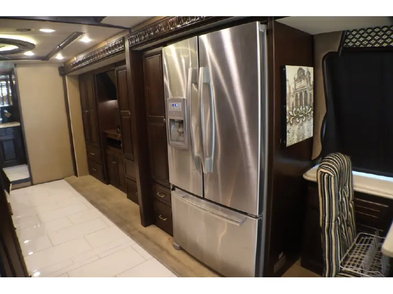 2016 WINNEBAGO GRAND TOUR 42QL