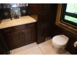 2016 WINNEBAGO GRAND TOUR 42QL