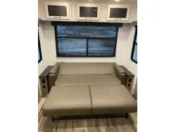 2021 HEARTLAND MILESTONE M1