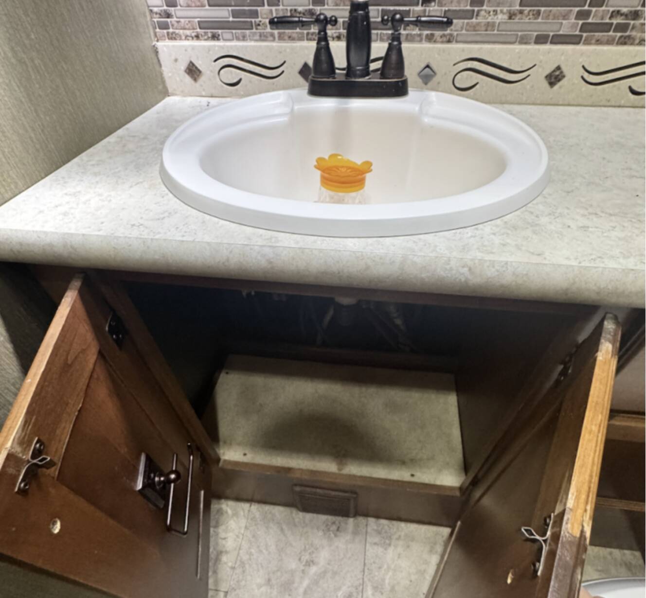 A photo of this 2013 Tiffin Motorhomes ALLEGRO OPEN ROAD 32CA