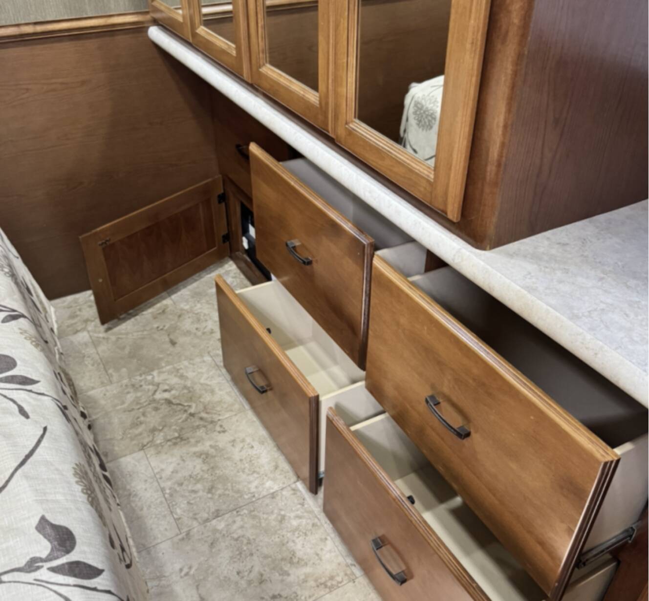 A photo of this 2013 Tiffin Motorhomes ALLEGRO OPEN ROAD 32CA