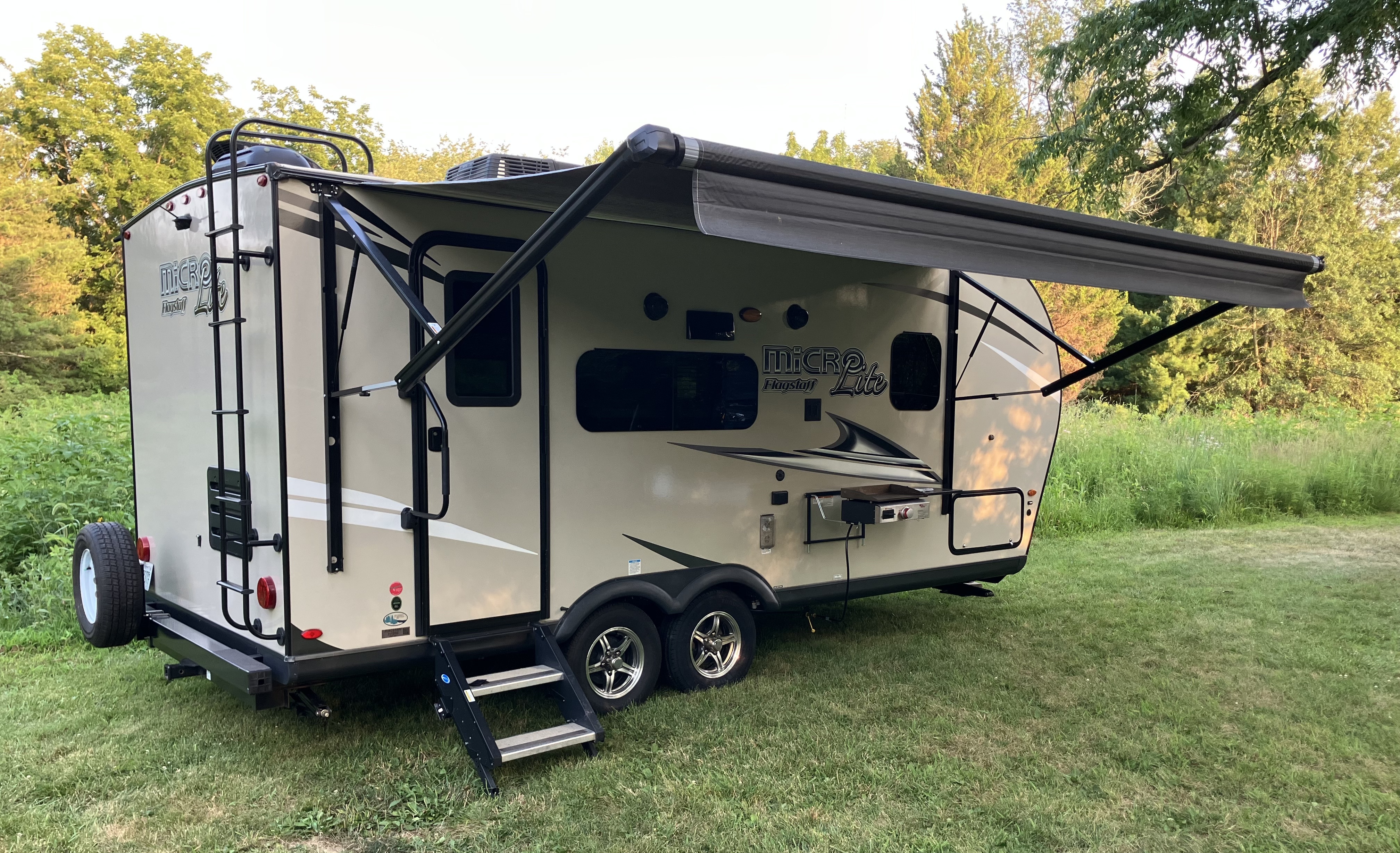 2020 Forest River FLAGSTAFF MICRO LITE in washington IL