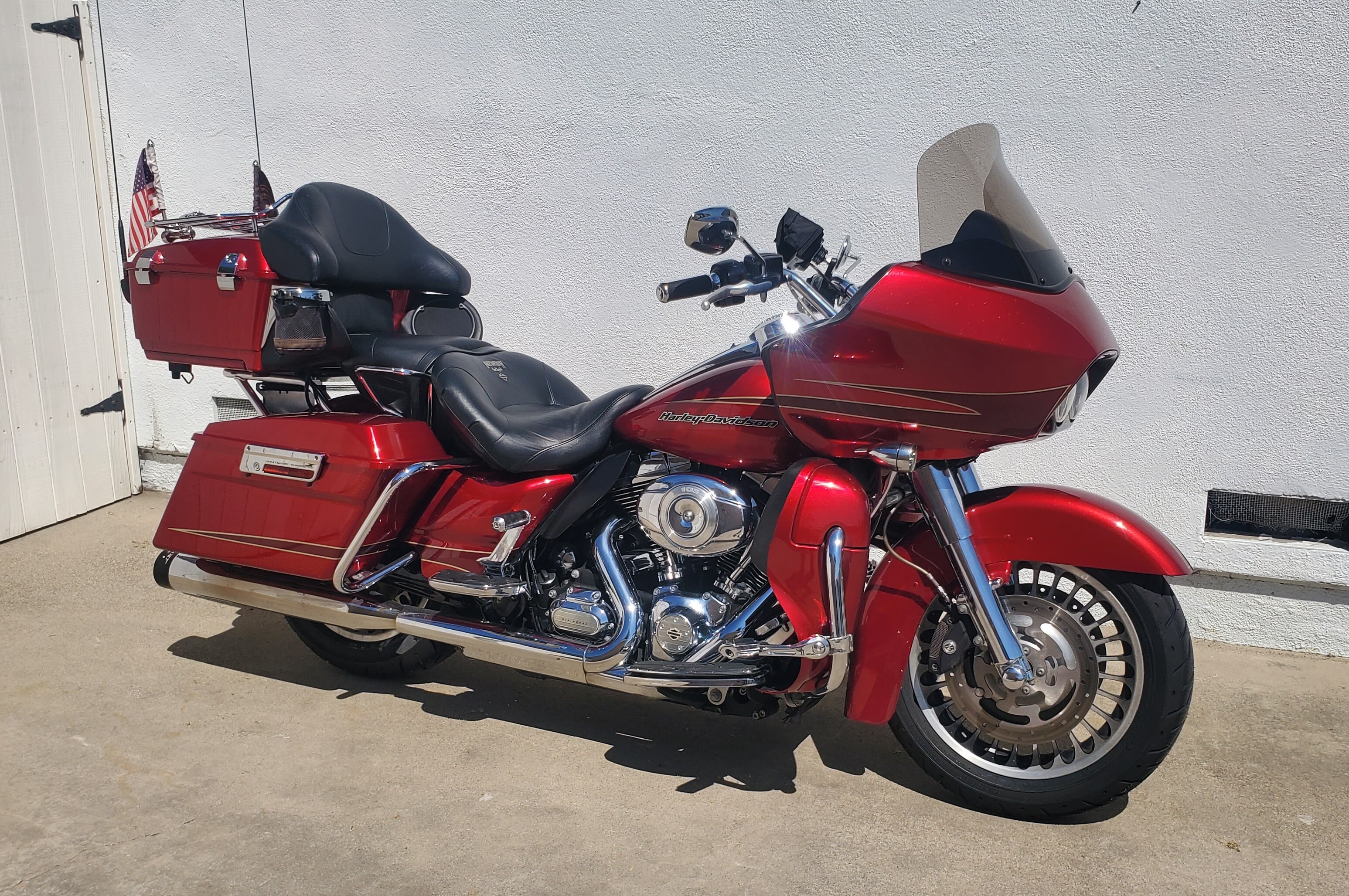 2013 Harley-Davidson ROAD GLIDE® CUSTOM BASE BASE in Fountain Valley, CA
