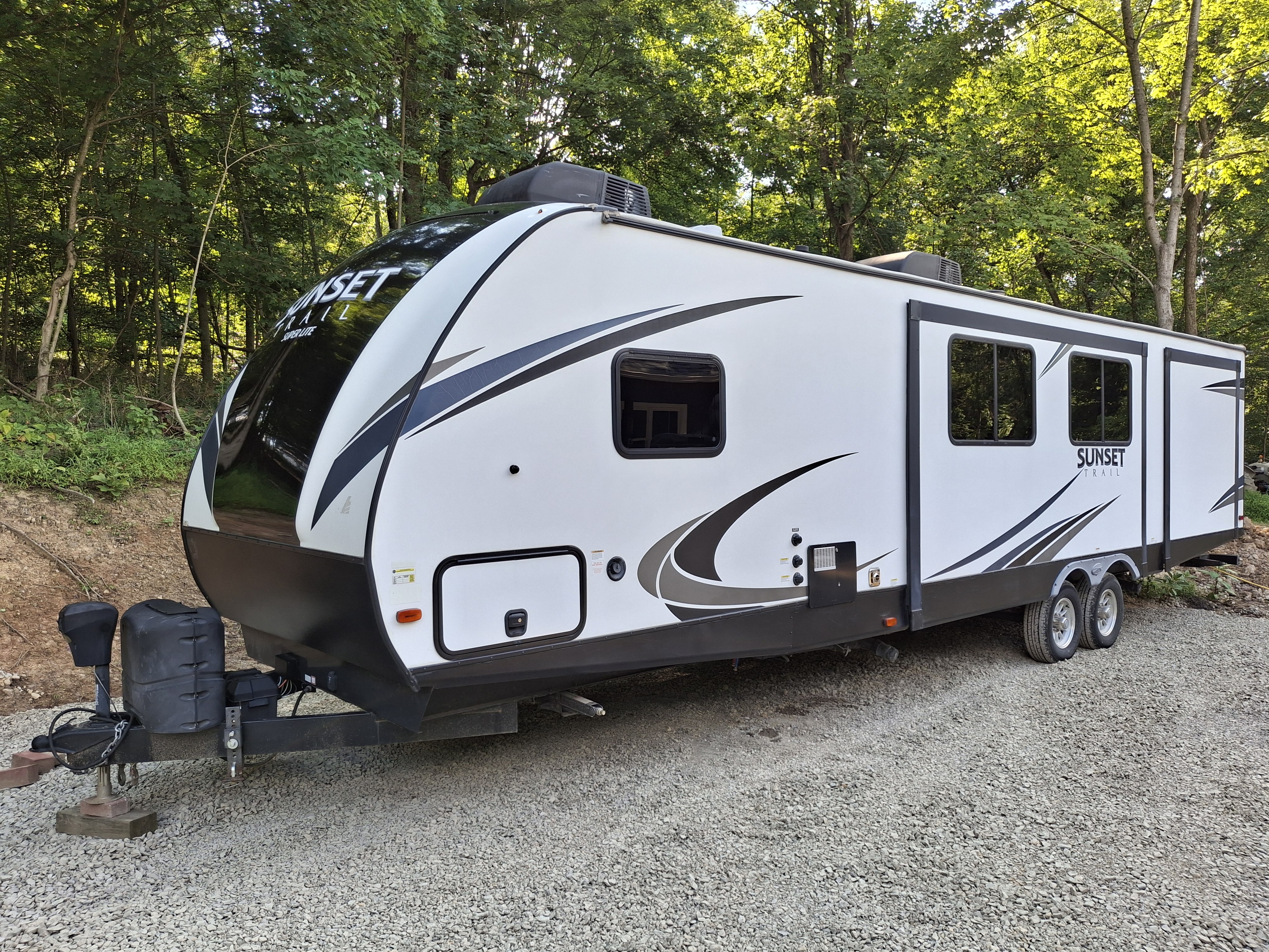 2019 Crossroads SUNSET TRAIL SUPER LITE SS331BH RV