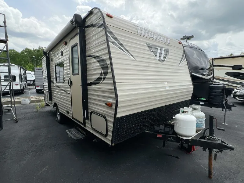 2017 Keystone Hideout Mini Series 185LHS