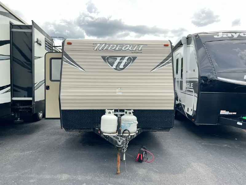 2017 Keystone Hideout Mini Series 185LHS