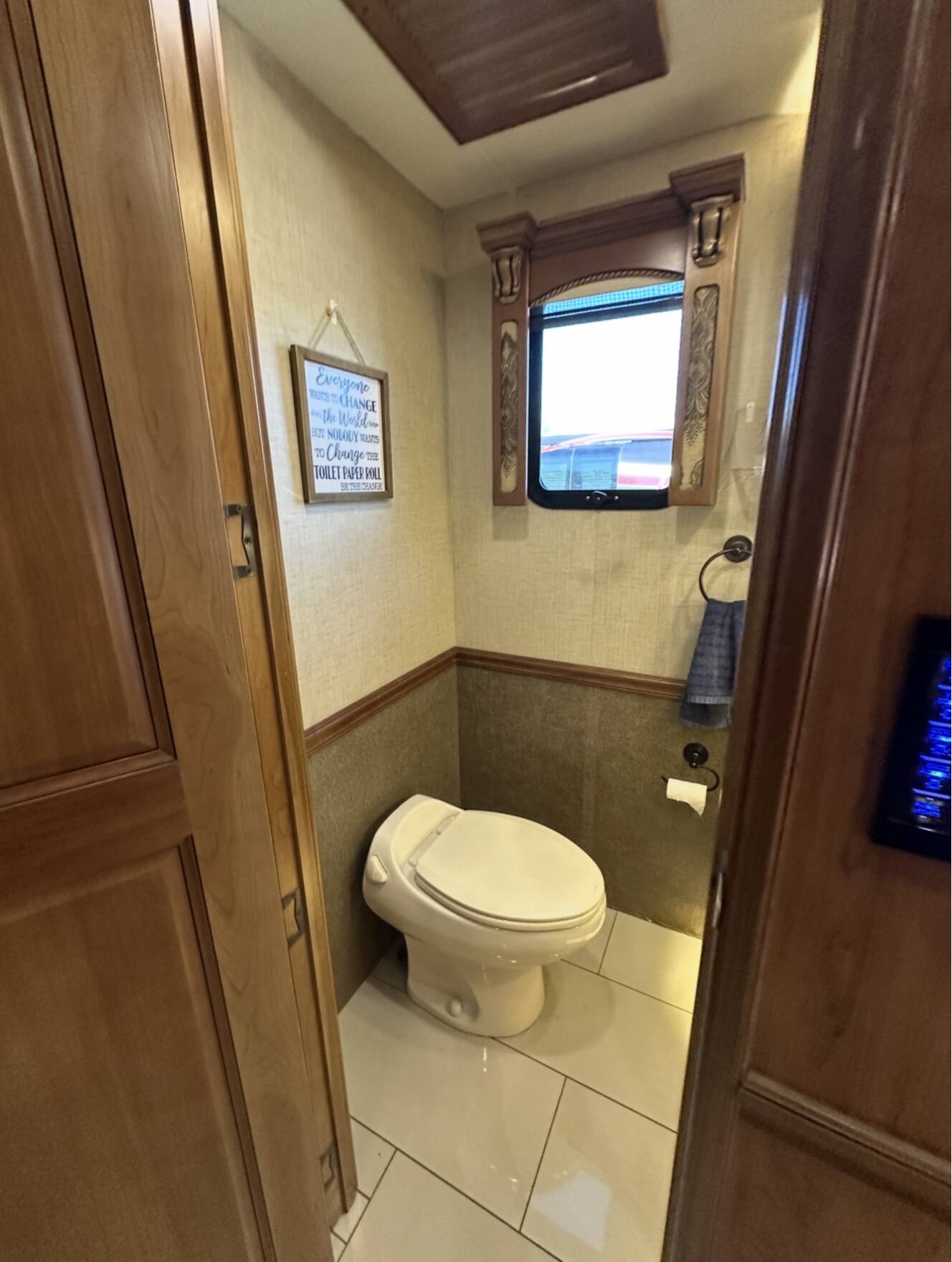 A photo of this 2016 Entegra Coach CORNERSTONE 45B