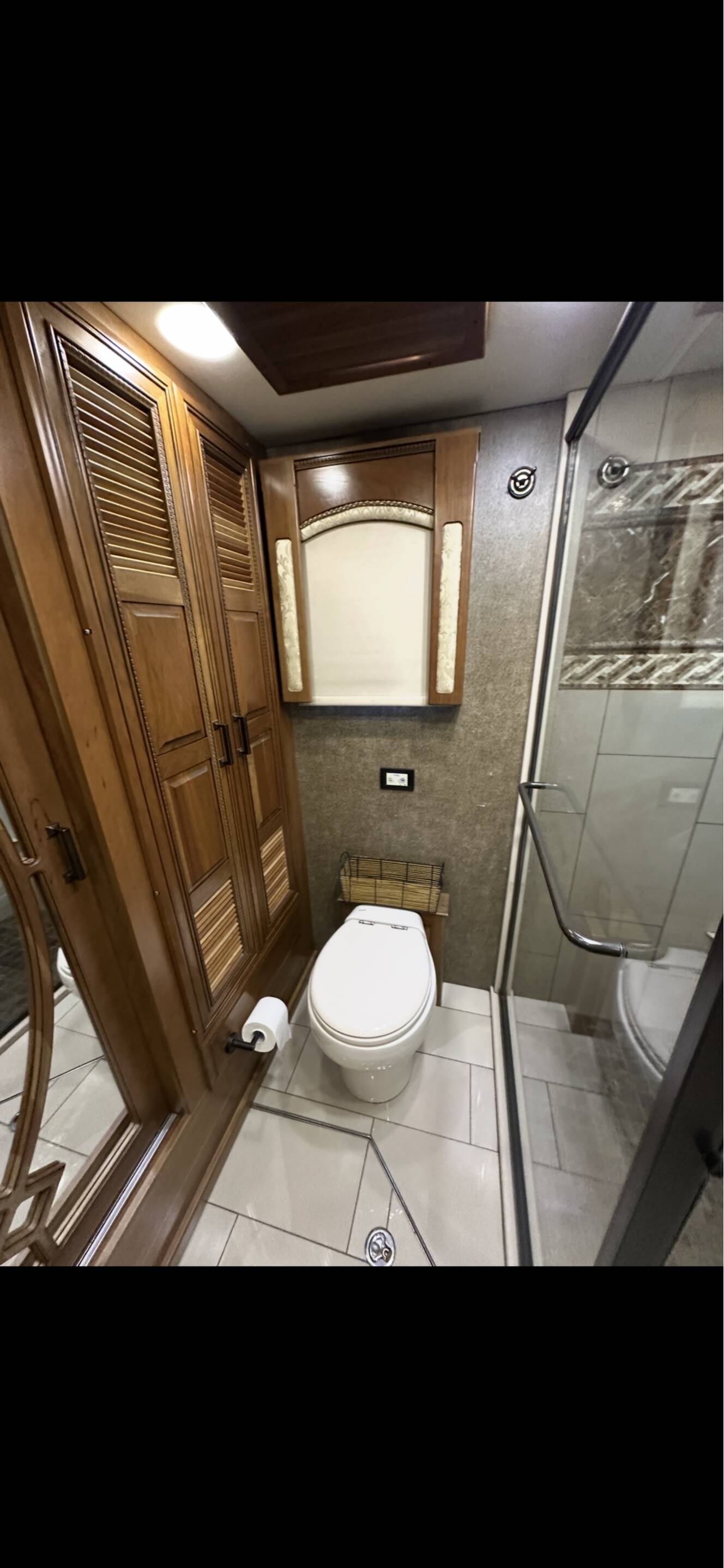 A photo of this 2016 Entegra Coach CORNERSTONE 45B